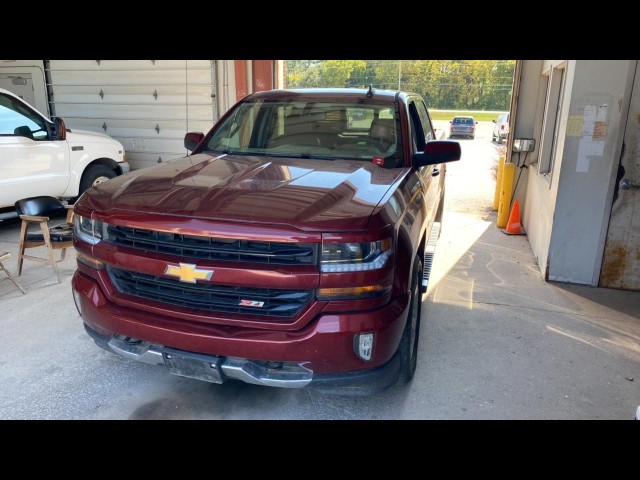 BUY CHEVROLET SILVERADO 1500 2017 4WD CREW CAB 143.5