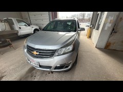 BUY CHEVROLET TRAVERSE 2017 AWD 4DR LT W/2LT, Greater Quad City Auto Auction